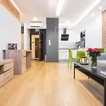 Cityheaven With Parking And Ac
