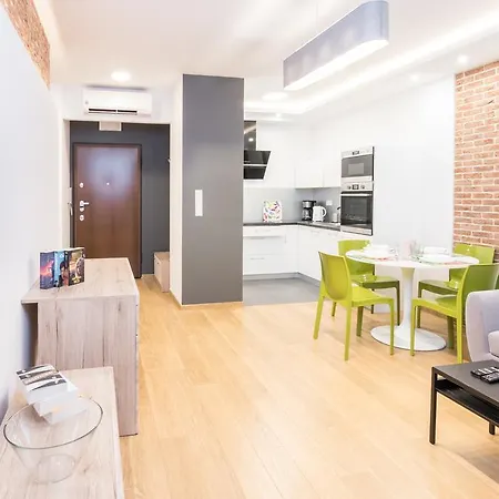 公寓 Cityheaven With Parking And Ac 克拉科夫