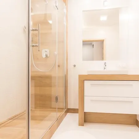 Cityheaven With Parking And Ac *