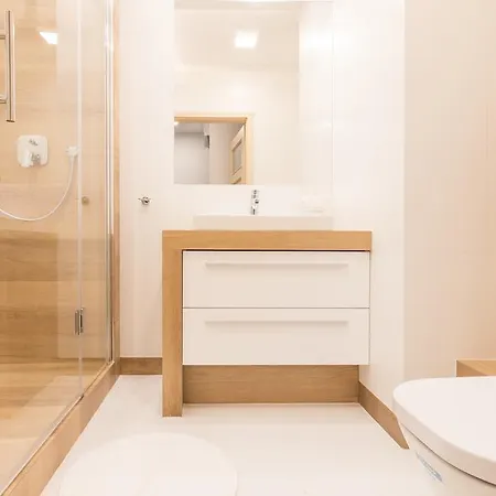 Apartmán Cityheaven With Parking And Ac
